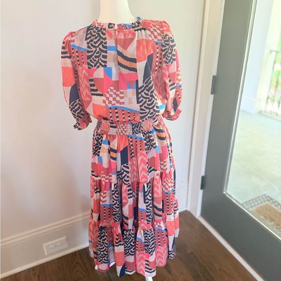 TCEC Women's Cinnamon Red & Navy Abstract Print Smocked Dress Large - Picture 3 of 8